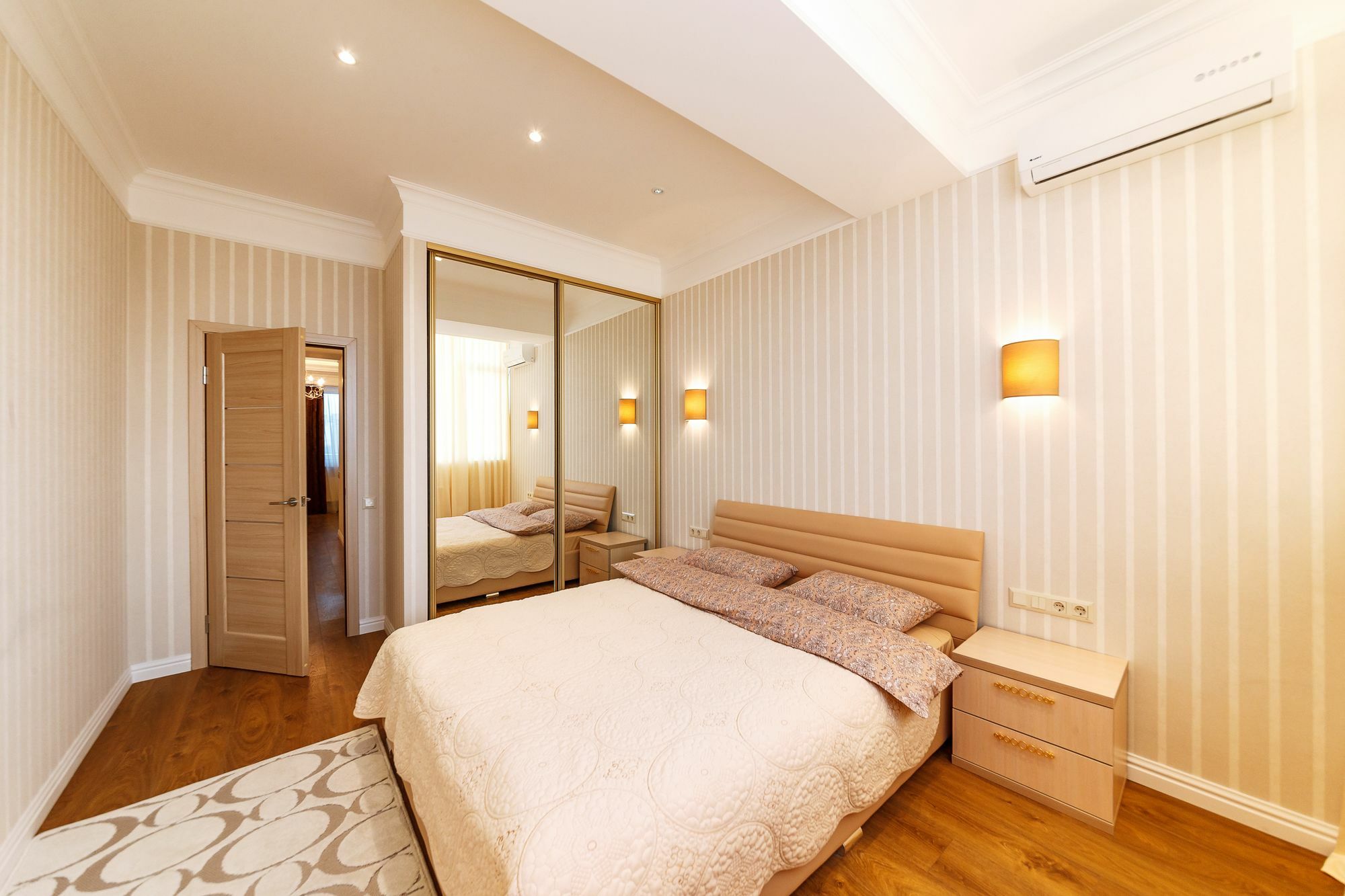 Homestay Apartments Chişinău Esterno foto