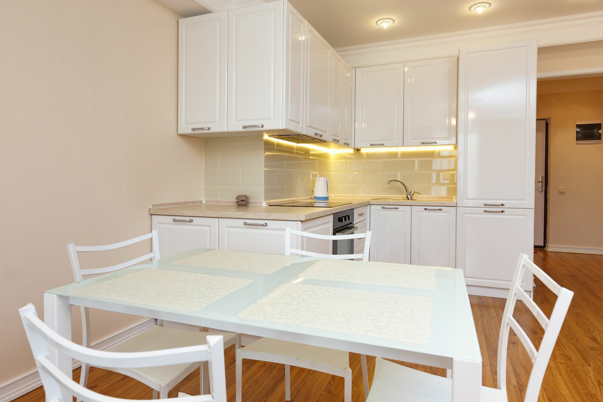 Homestay Apartments Chişinău Esterno foto